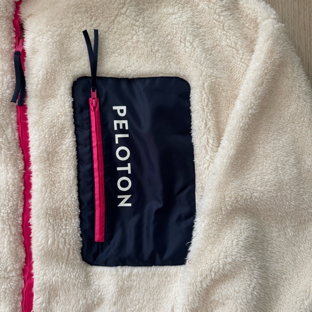 Peloton Sherpa Jacket - Picture 4 of 8